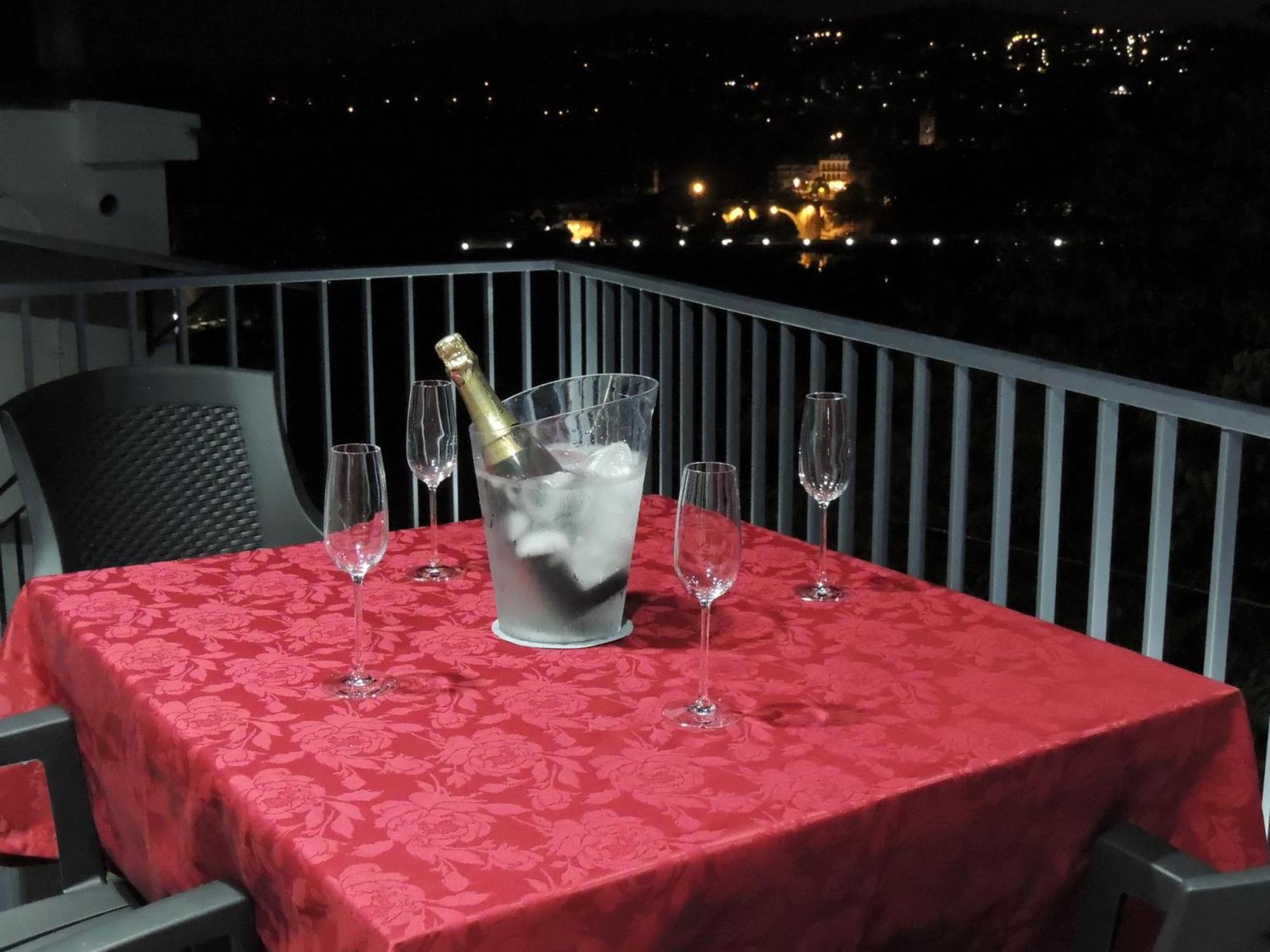 Apartamento Amarante - Vista Sao Goncalo Szoba fotó