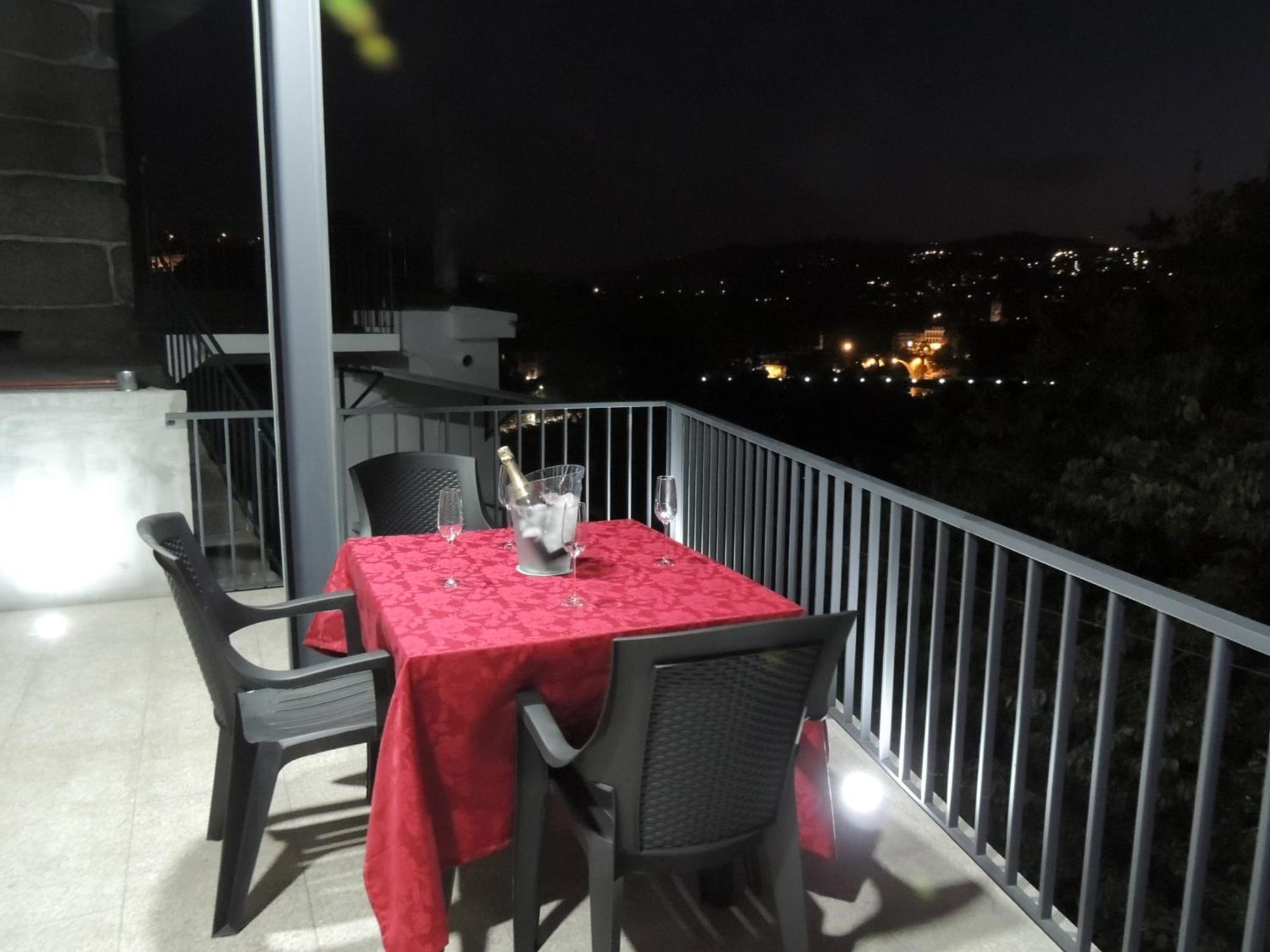 Apartamento Amarante - Vista Sao Goncalo Szoba fotó